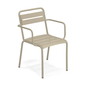 162-71.jpgv1707742025 EMU Star tuinstoel met arm taupe