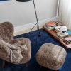200319-Lille-Petra-Pouf-day-020439.jpgv1666700804 &Tradition Little Petra VB1 fauteuil Oiled Oak Sheepskin Sahara